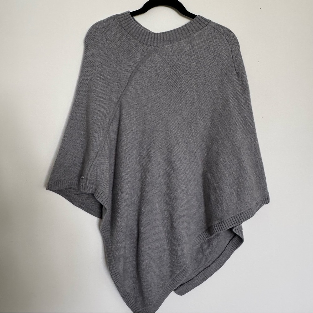 Lululemon Merino Wool On-the Go Zip Front Convertible Poncho Grey One Size - Picture 4 of 7